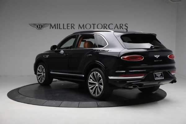 Used 2021 Bentley Bentayga V8 for sale $149,900 at Pagani of Greenwich in Greenwich CT 06830 5