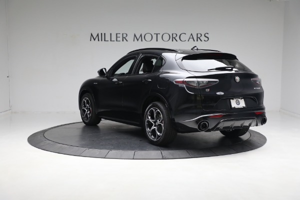 New 2024 Alfa Romeo Stelvio Veloce for sale $57,305 at Pagani of Greenwich in Greenwich CT 06830 8