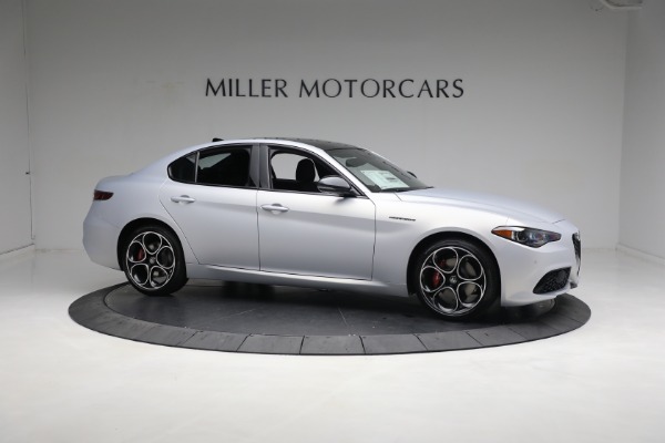 New 2024 Alfa Romeo Giulia Competizione for sale $58,160 at Pagani of Greenwich in Greenwich CT 06830 16