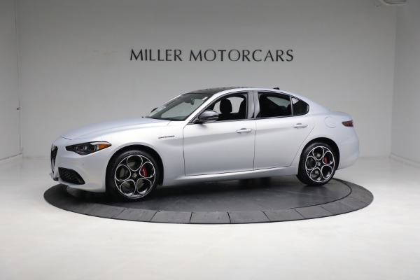 New 2024 Alfa Romeo Giulia Competizione for sale $58,160 at Pagani of Greenwich in Greenwich CT 06830 2