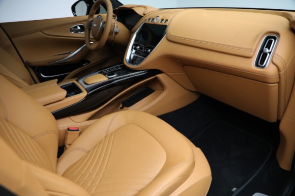 Used 2024 Aston Martin DBX for sale $189,900 at Pagani of Greenwich in Greenwich CT 06830 25