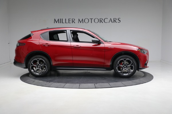 New 2024 Alfa Romeo Stelvio Veloce for sale $54,220 at Pagani of Greenwich in Greenwich CT 06830 17