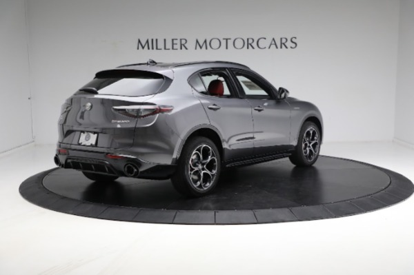 New 2024 Alfa Romeo Stelvio Veloce for sale $58,055 at Pagani of Greenwich in Greenwich CT 06830 17