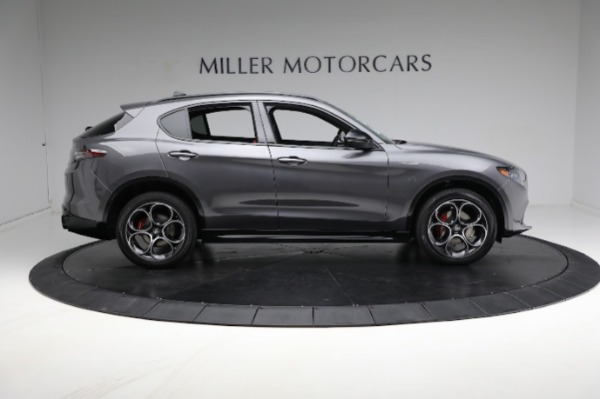 New 2024 Alfa Romeo Stelvio Veloce for sale $58,055 at Pagani of Greenwich in Greenwich CT 06830 21