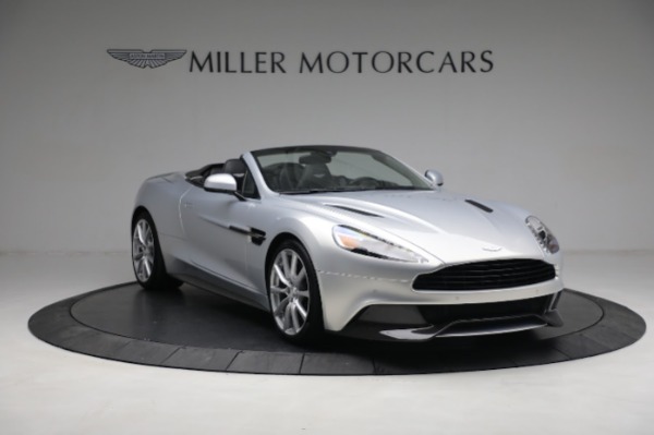 Used 2016 Aston Martin Vanquish Volante for sale $149,900 at Pagani of Greenwich in Greenwich CT 06830 10