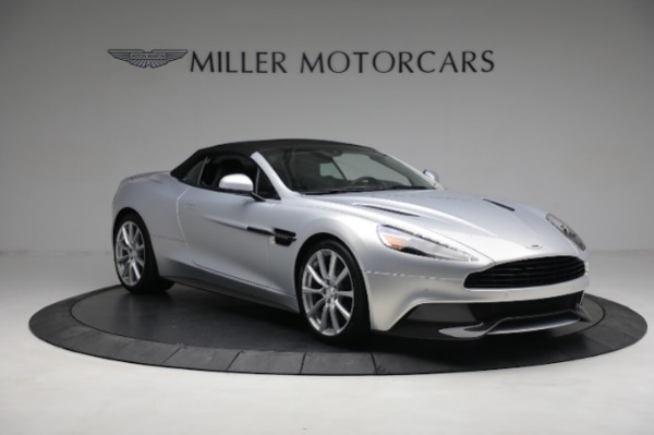 Used 2016 Aston Martin Vanquish Volante for sale $149,900 at Pagani of Greenwich in Greenwich CT 06830 18