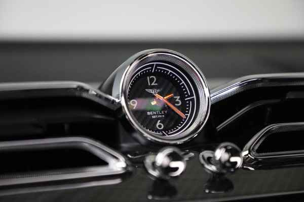 New 2023 Bentley Bentayga S V8 for sale $297,795 at Pagani of Greenwich in Greenwich CT 06830 25