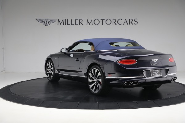 New 2024 Bentley Continental GTC V8 Azure for sale $340,570 at Pagani of Greenwich in Greenwich CT 06830 24