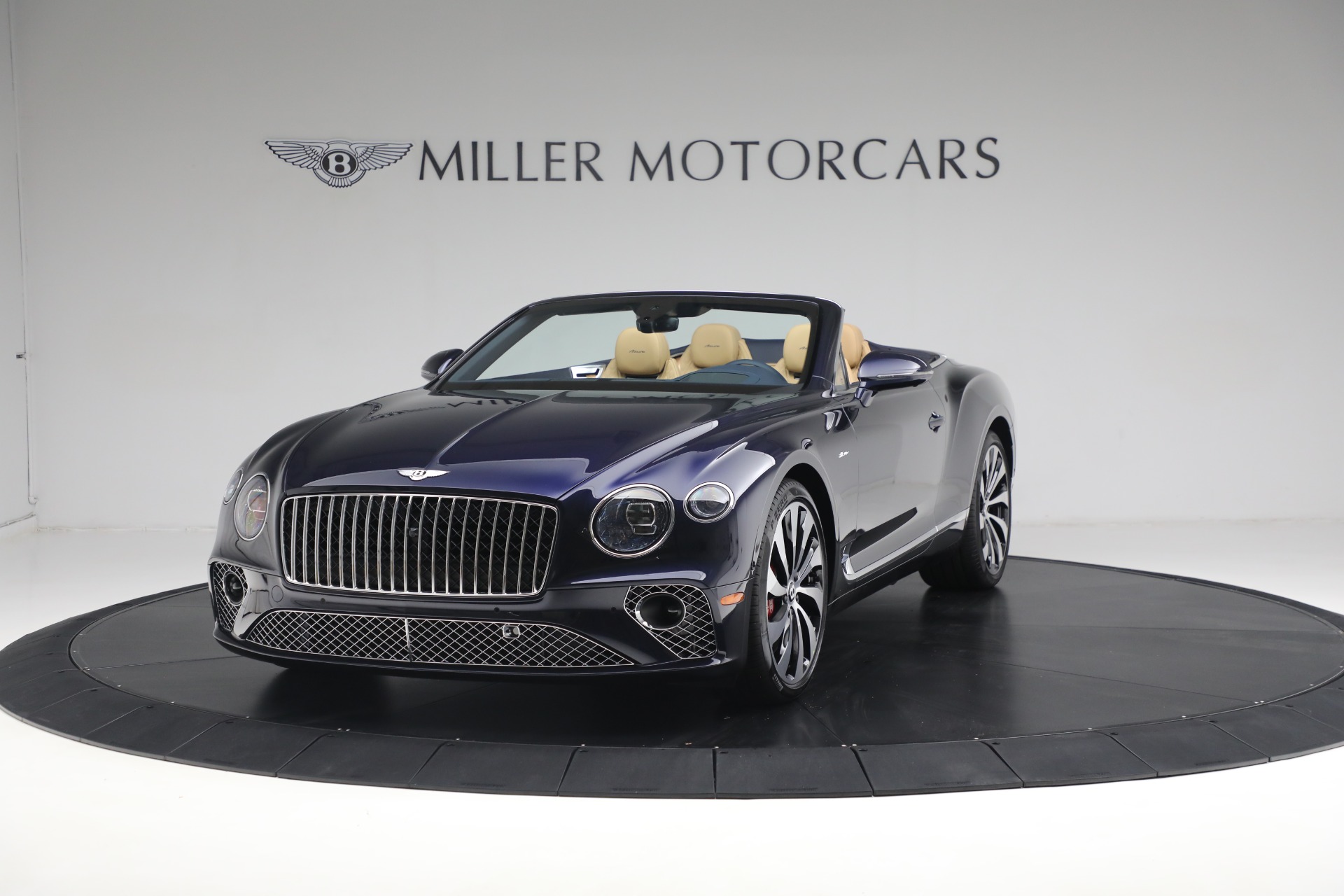New 2024 Bentley Continental GTC V8 Azure for sale $340,570 at Pagani of Greenwich in Greenwich CT 06830 1