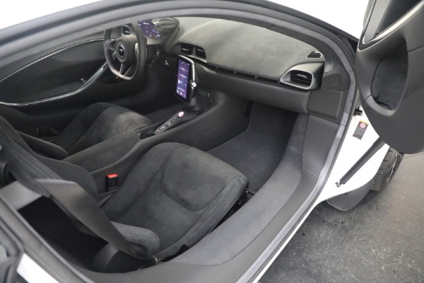 New 2023 McLaren Artura for sale Call for price at Pagani of Greenwich in Greenwich CT 06830 26