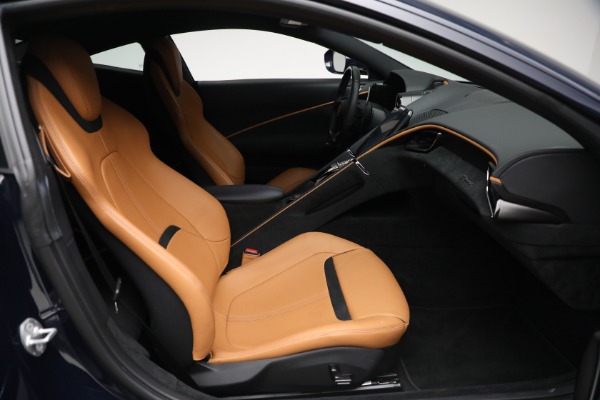 Used 2022 Ferrari Roma for sale $259,900 at Pagani of Greenwich in Greenwich CT 06830 19