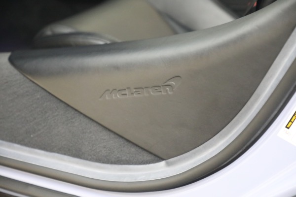 New 2023 McLaren GT Luxe for sale $237,798 at Pagani of Greenwich in Greenwich CT 06830 28