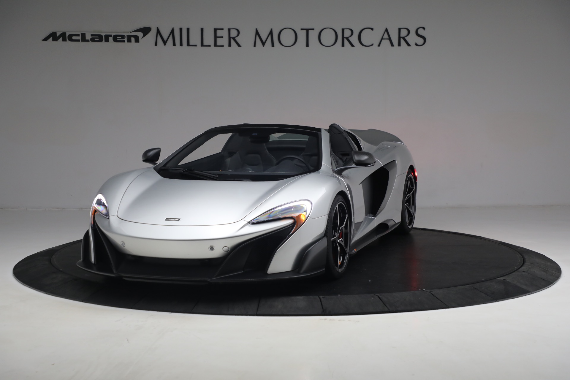 Used 2016 McLaren 675LT Spider for sale Sold at Pagani of Greenwich in Greenwich CT 06830 1