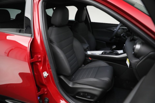 New 2024 Alfa Romeo Tonale Ti for sale $50,290 at Pagani of Greenwich in Greenwich CT 06830 20