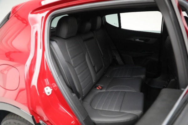 New 2024 Alfa Romeo Tonale Ti for sale $50,290 at Pagani of Greenwich in Greenwich CT 06830 24