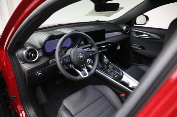 New 2024 Alfa Romeo Tonale Ti for sale $50,290 at Pagani of Greenwich in Greenwich CT 06830 26