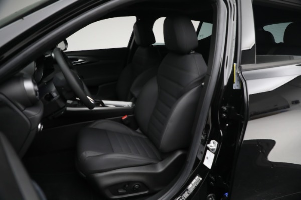 New 2024 Alfa Romeo Tonale Ti for sale Sold at Pagani of Greenwich in Greenwich CT 06830 24