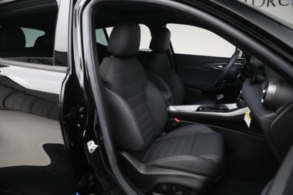 New 2024 Alfa Romeo Tonale Ti for sale Sold at Pagani of Greenwich in Greenwich CT 06830 25