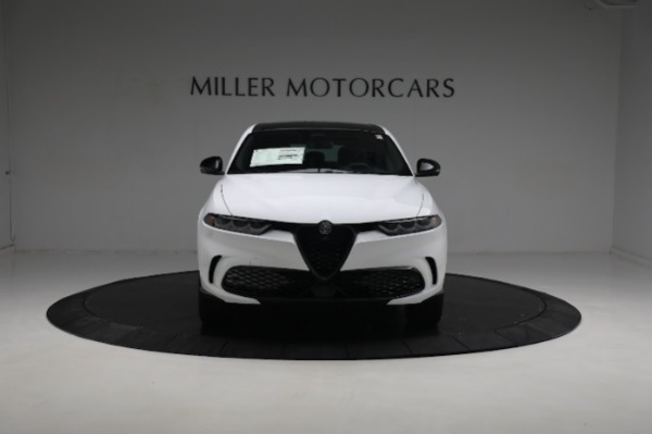 New 2024 Alfa Romeo Tonale Veloce for sale $55,290 at Pagani of Greenwich in Greenwich CT 06830 18