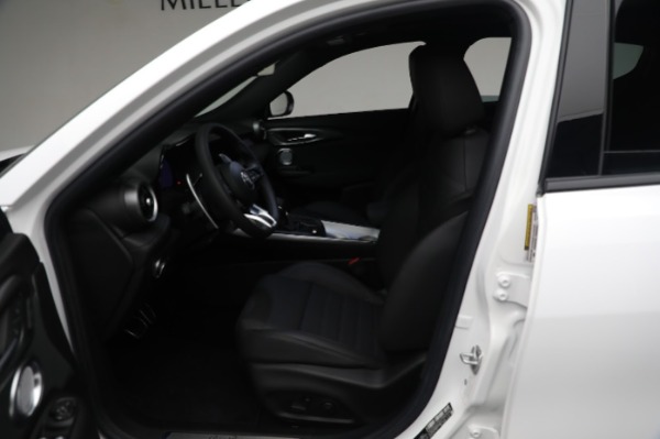 New 2024 Alfa Romeo Tonale Veloce for sale $55,290 at Pagani of Greenwich in Greenwich CT 06830 20