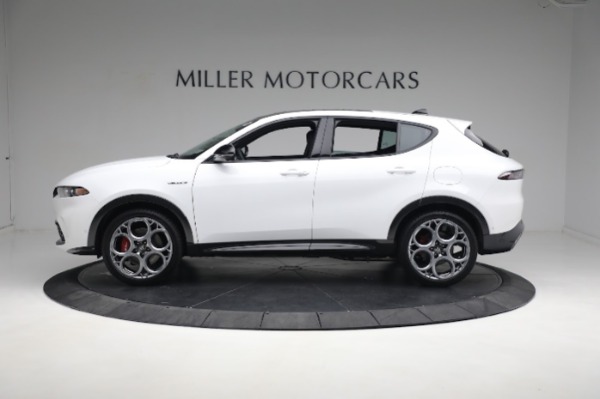 New 2024 Alfa Romeo Tonale Veloce for sale $55,290 at Pagani of Greenwich in Greenwich CT 06830 4
