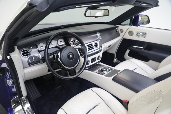 Used 2017 Rolls-Royce Dawn for sale $248,900 at Pagani of Greenwich in Greenwich CT 06830 24