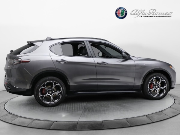 New 2024 Alfa Romeo Stelvio Veloce for sale $54,380 at Pagani of Greenwich in Greenwich CT 06830 17