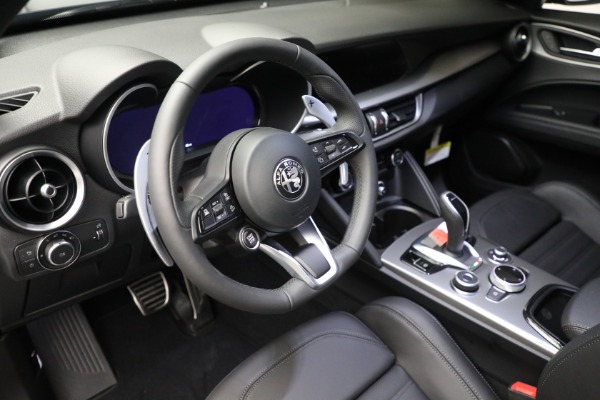 New 2024 Alfa Romeo Stelvio Veloce for sale Sold at Pagani of Greenwich in Greenwich CT 06830 24