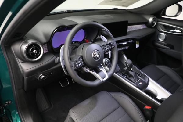 New 2024 Alfa Romeo Tonale Veloce for sale $57,490 at Pagani of Greenwich in Greenwich CT 06830 26