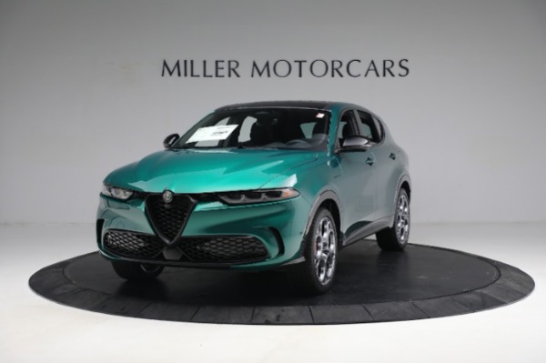 New 2024 Alfa Romeo Tonale Veloce for sale $59,340 at Pagani of Greenwich in Greenwich CT 06830 1