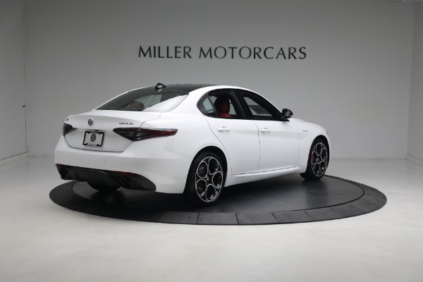 New 2024 Alfa Romeo Giulia Veloce for sale $55,285 at Pagani of Greenwich in Greenwich CT 06830 12