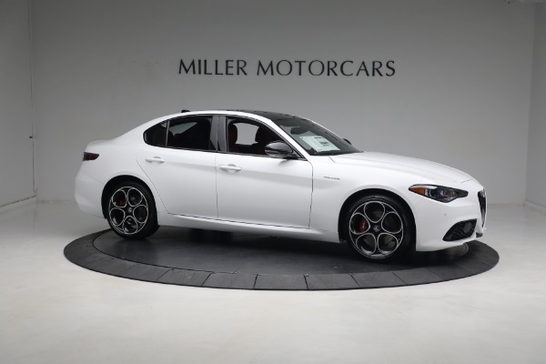 New 2024 Alfa Romeo Giulia Veloce for sale $55,285 at Pagani of Greenwich in Greenwich CT 06830 16