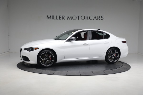 New 2024 Alfa Romeo Giulia Veloce for sale $55,285 at Pagani of Greenwich in Greenwich CT 06830 4