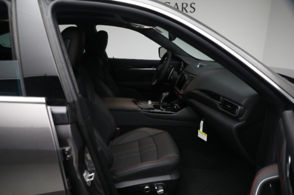 New 2023 Maserati Levante Modena for sale $101,989 at Pagani of Greenwich in Greenwich CT 06830 21