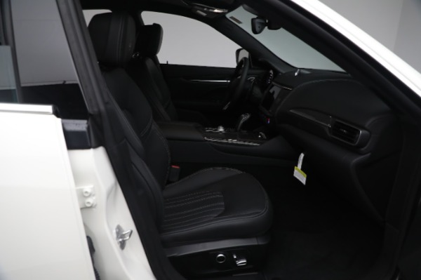 New 2023 Maserati Levante Modena for sale $98,059 at Pagani of Greenwich in Greenwich CT 06830 26