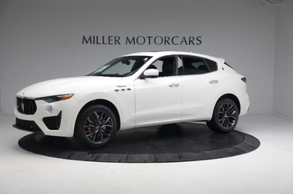New 2023 Maserati Levante Modena for sale $98,059 at Pagani of Greenwich in Greenwich CT 06830 4