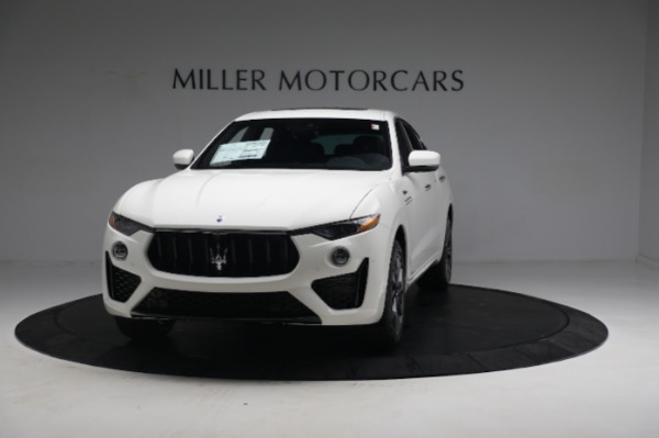 New 2023 Maserati Levante Modena for sale $98,059 at Pagani of Greenwich in Greenwich CT 06830 1