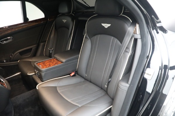 Used 2017 Bentley Mulsanne for sale $149,900 at Pagani of Greenwich in Greenwich CT 06830 24