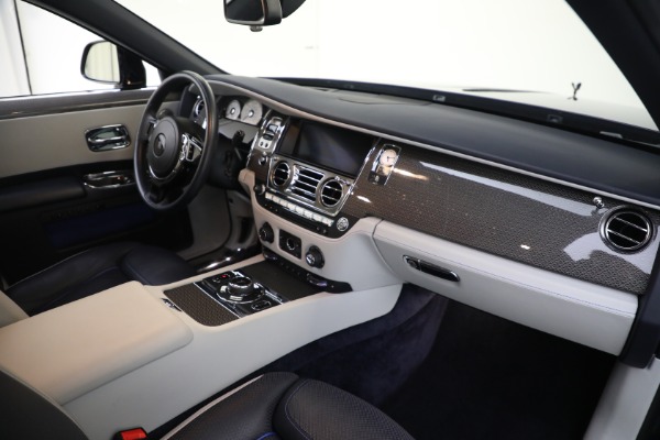 Used 2019 Rolls-Royce Black Badge Ghost for sale $225,900 at Pagani of Greenwich in Greenwich CT 06830 24