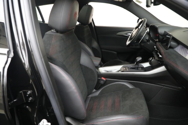 Used 2024 Alfa Romeo Tonale Veloce for sale Sold at Pagani of Greenwich in Greenwich CT 06830 16