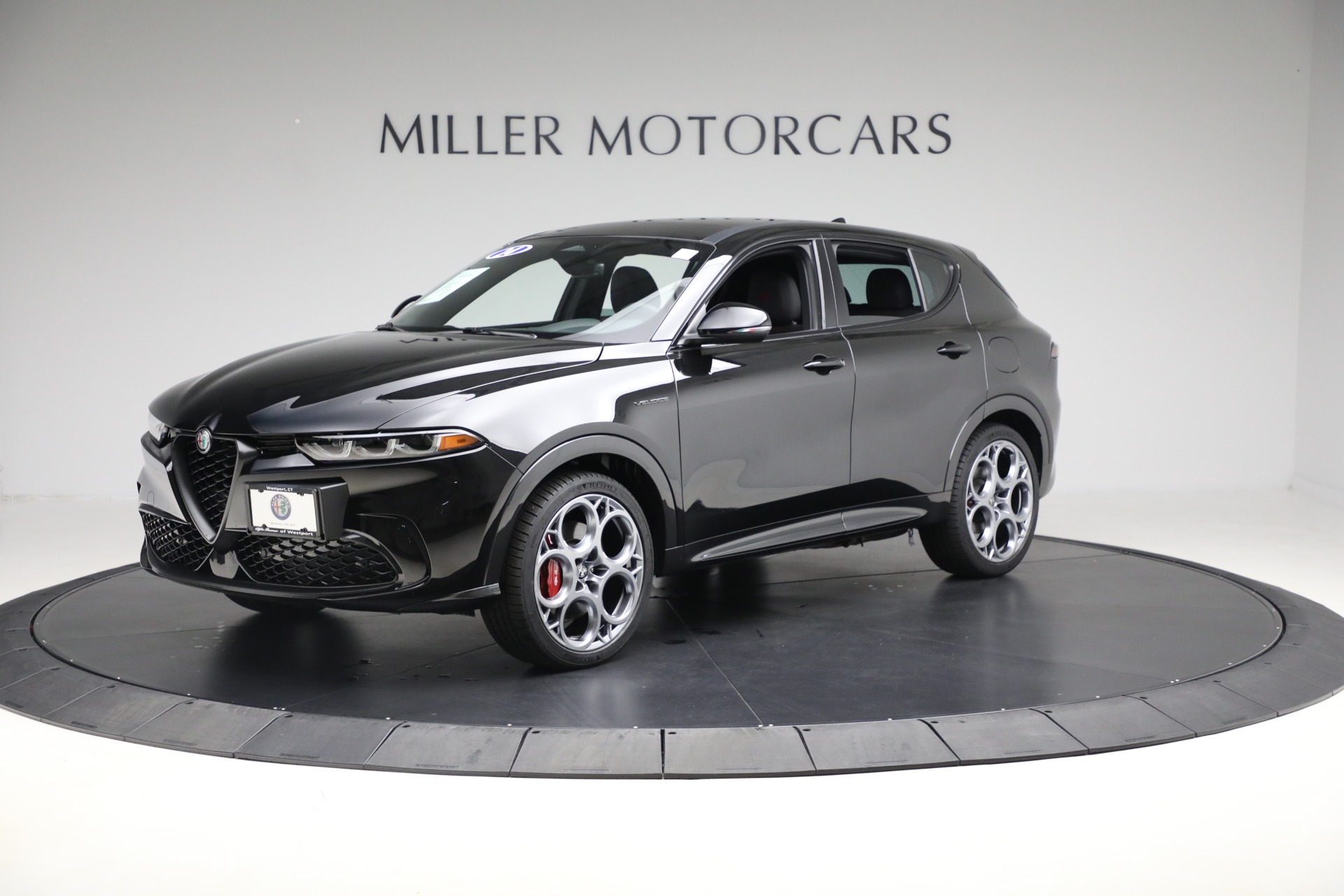 Used 2024 Alfa Romeo Tonale Veloce for sale Sold at Pagani of Greenwich in Greenwich CT 06830 1