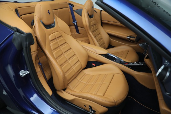 Used 2022 Ferrari Portofino M for sale $324,900 at Pagani of Greenwich in Greenwich CT 06830 25