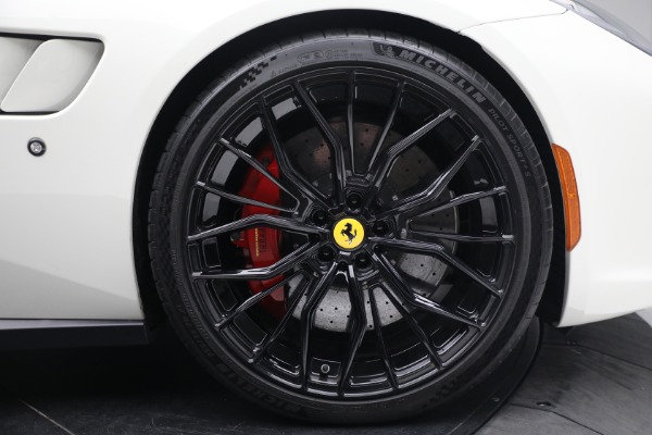 Used 2018 Ferrari GTC4Lusso for sale $225,900 at Pagani of Greenwich in Greenwich CT 06830 24