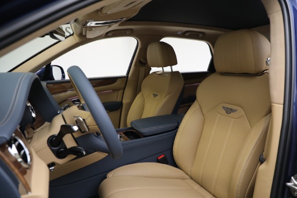 Used 2023 Bentley Bentayga V8 for sale $183,900 at Pagani of Greenwich in Greenwich CT 06830 16