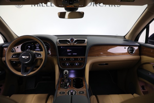Used 2023 Bentley Bentayga V8 for sale $183,900 at Pagani of Greenwich in Greenwich CT 06830 21