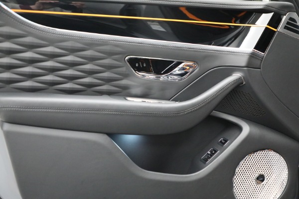 New 2024 Bentley Flying Spur S V8 for sale $349,925 at Pagani of Greenwich in Greenwich CT 06830 16