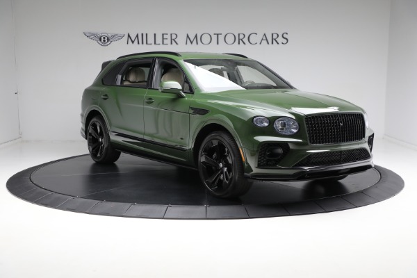 Used 2023 Bentley Bentayga EWB Azure V8 for sale Sold at Pagani of Greenwich in Greenwich CT 06830 18