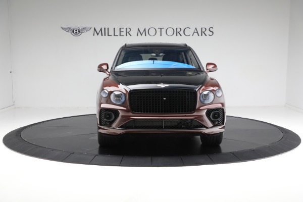 Used 2023 Bentley Bentayga EWB Azure V8 for sale $264,900 at Pagani of Greenwich in Greenwich CT 06830 16