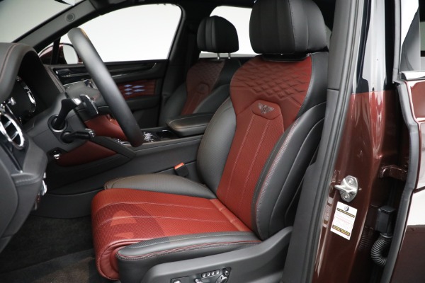 Used 2023 Bentley Bentayga EWB Azure V8 for sale $264,900 at Pagani of Greenwich in Greenwich CT 06830 26