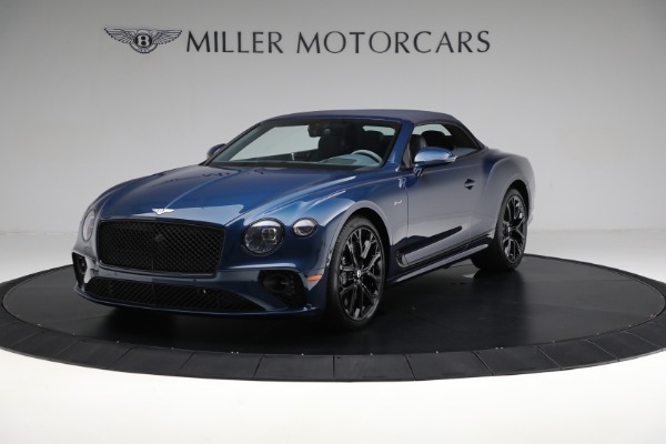 Used 2023 Bentley Continental GTC Speed for sale $324,900 at Pagani of Greenwich in Greenwich CT 06830 14